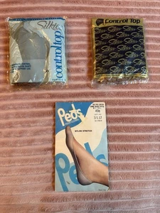 Lote de 3 fundas para pies Silkie Control Top vintage nuevas en paquete nos  - Imagen 1 de 8