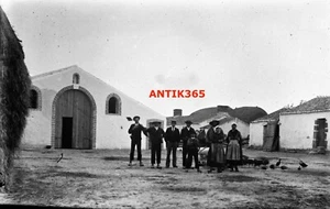 BEAUVOIR Cour intérieur d'une ferme Contretype Négatif Jules ROBUCHON - Bild 1 von 1