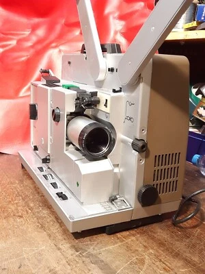 Guter BAUER P7 TS Universal Filmprojektor, 400W, Nicht geprüft  - Image 1 of 4