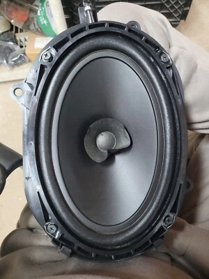 2008-2013 Nissan Rogue 11-13 Quest  Front Right Door Speaker Audio 28157-JM00A - Image 1 of 2