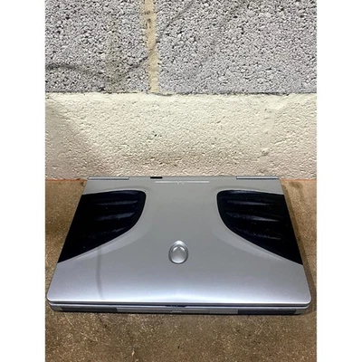 Alienware Aurora M9700 Series Laptop Black 17" LCD Wi-Fi Windows Vista For Parts - Image 1 of 4