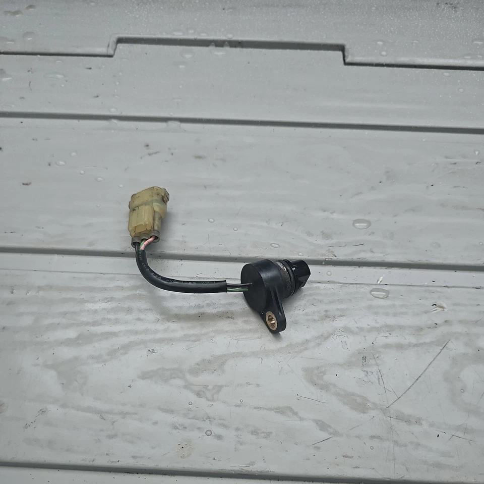 Sensor de velocidade Honda CBF1000 2006 - 2010 CBR1000RR 2004 2005 37700MEL000 J15 - Imagem 1 de 1