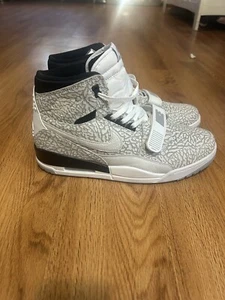 Nike Air Jordan Legacy 312 Flip - Elephant Print Gr. 12 - Bild 1 von 8