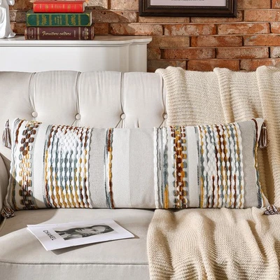 Fundas de almohada boho texturizadas a rayas de chenilla estéticas con borlas tejidas... Foto 1 de 4