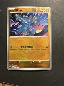 Pokemon S&V Prismatic Evolutions Pokeball Ball Holo 2025 raro Riolu 50/131 - Imagen 1 de 6