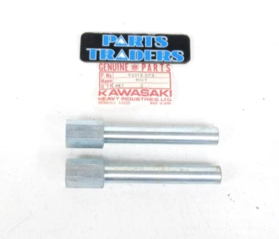 NOS 正品川崎气缸盖螺栓 2 件套 1974 KX450 74 KX 450 92015-073 — 第 1/3 张图片