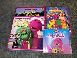 Scholastic Barney the Dinosaur Goes To Doctor Fire Station Book Lot 90’s CD DVD - Bild 1 von 14