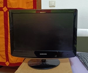Samsung Syncmaster 2032MW LCD TV 20 '' Zoll und Monitor + IR Remote - Bild 1 von 9