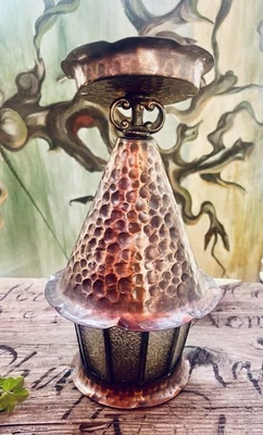 Arandela pendurada antiga inglesa de vidro com chumbo cobre martelado para casa de campo - Imagem 1 de 4