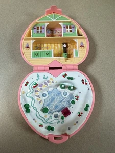 Polly Pocket 1989 Heidi's Alpine Chalet Vintage No Figurines - Picture 1 of 2