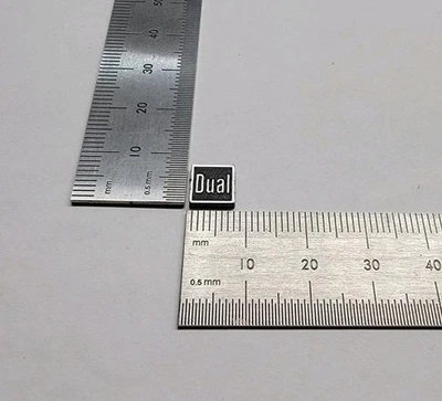 Doble Tocadiscos Insignia Logo Emblema 8mm Tamaño Pequeño - Plateado  Foto 1 de 3