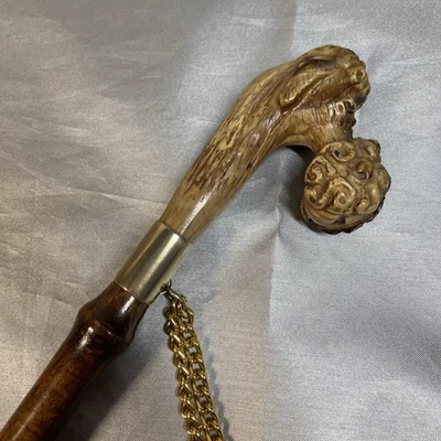 Cabeza de perro tallada con cuerno de zapato vintage de 22" mango largo eje de madera diseño de bambú Foto 1 de 4