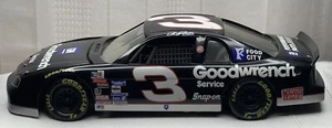 1991 Revell 1:24 Dale Earnhardt Goodwrench Service Chevy Monte Carlo Diecast - Picture 1 of 8