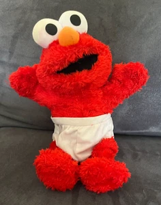 Sesame Street Talking Giggles Baby Elmo with Diapers Fisher Price 2006 WORKS! - Picture 1 of 8