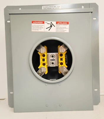 Cooper B-Line U204F Meter Socket 200A 1P 4 Jaw 600VAC Ring w/o Bypass - Image 1 of 4