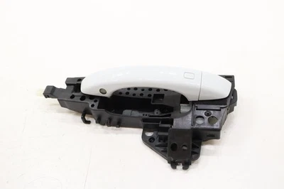 Manija de puerta exterior trasera izquierda Audi Q7 2017-2024 4m0-837-885-a 4h0-837-205-gru Foto 1 de 4