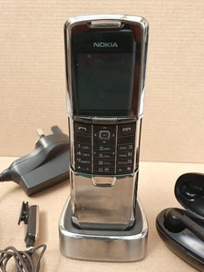 Teléfono Móvil Nokia 8800 con Cargador y Accesorios Modelo 8800 RM-13 - Imagen 1 de 15