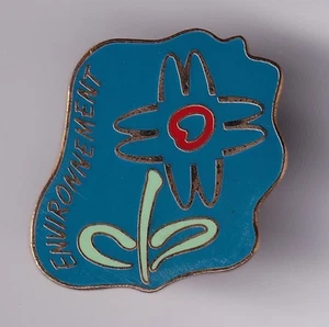 RARE PINS PIN'S .. MC DONALD'S RESTAURANT CREW TEAM FRANCE ENVIRONNEMENT ~25 - Picture 1 of 1