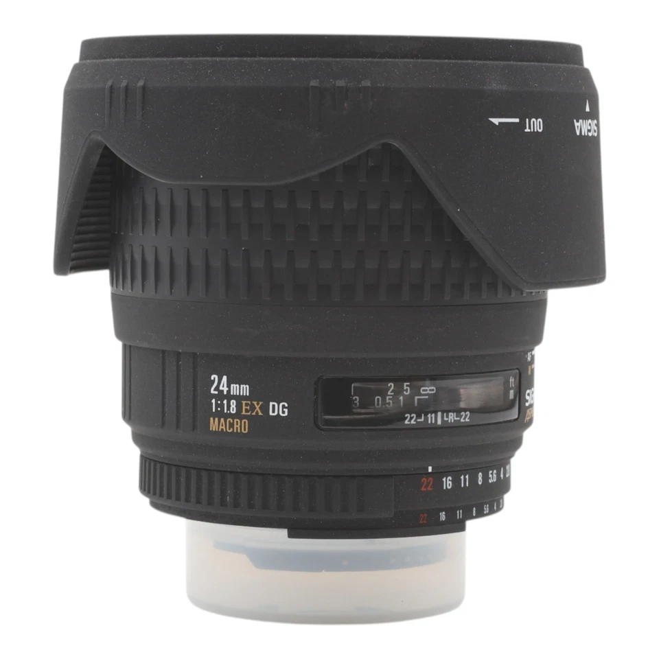 Lens Wide Angle Sigma Ex Dg 24mm 1:1.8 Macro Nikon Af D - Image 1 of 4