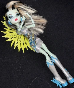 Monster High FRANKIE STEIN Power Ghouls Voltageous Doll w/ Costume Jewelry Boots - Bild 1 von 18