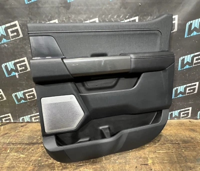 2021-23 FORD F150 LARIAT PAINEL DA PORTA TRASEIRA ACABAMENTO INTERNO DIREITO PRETO DENIM B & O - Imagem 1 de 4