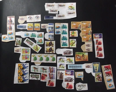 SINGAPORE 83 used stamps on paper from 2004-2009 !!! - Image 1 of 4