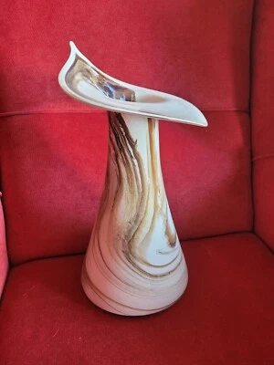 Große elegante Glasvase v. Oberstdorfer Glashütte braun-weiß 36 cm mundgeblasen - Bild 1 von 4