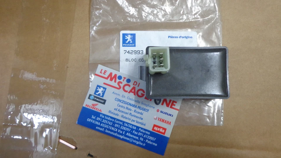 CENTRALINA ACCENSIONE CDI PEUGEOT FIGHT XFIGHTLED XRACE ORIGINALE PEUGEOT 742993 - Immagine 1 di 1