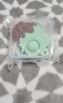 Mordedor de helado de silicona para bebé MAM Foto 1 de 2