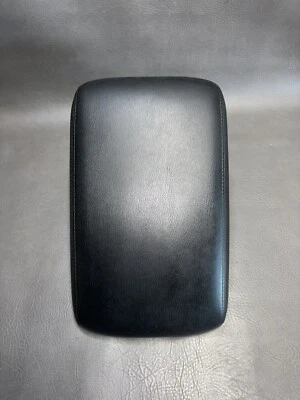 11-13 INFINITI M37 M56 CONSOLA CENTRAL TAPA REPOSABRAZOS REPOSABRAZOS CUERO NEGRO OEM Foto 1 de 4