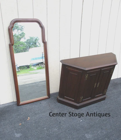 63379  HENKEL Harris Console Cabinet with Mirror Cover
