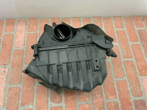 2005 AUDI A4 QUATTRO 2.0T AIR FILTER BOX CLEANER HOUSING OEM  - Picture 1 of 6