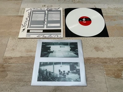 THROBBING GRISTLE Mission Of Dead Souls Ltd White VINYL signed GENESIS P-ORRIDGE - Image 1 of 3
