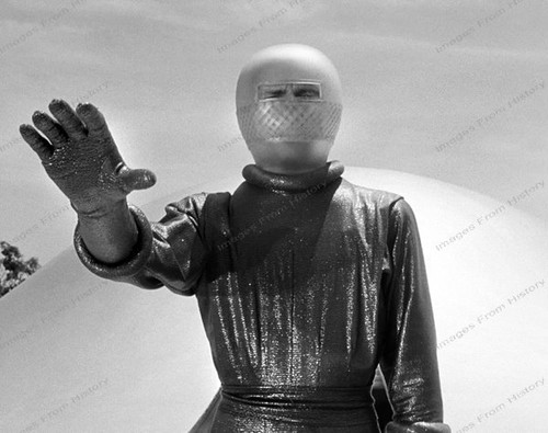 8x10 Print Michael Rennie The Day the Earth Stood Still 1951 #MR22 | eBay