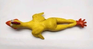 Pollo de goma amarillo de colección - Señuelo de pesca antiguo - Imprescindible - Usado - Imagen 1 de 11
