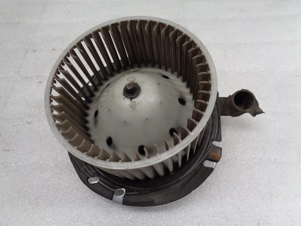 2003-2019 Ford E-450 Super Duty Blower Motor OEM AK2207199 - Image 1 of 4