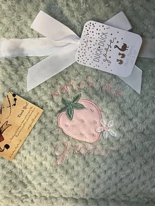 DUCK DUCK GOOSE GREEN BABY BLANKET Pink Strawberry ‘Watch Me Grow’ Waffle-fleece - Picture 1 of 4