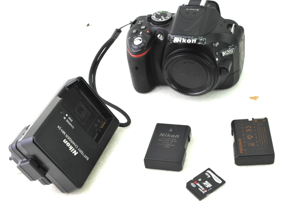 Nikon D5200 24.1MP DSLR Kamera,  Auslösungen /shutter count 16108 - Bild 1 von 4