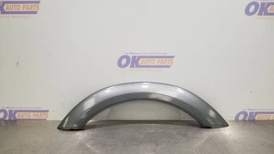 93 GMC TYPHOON SOBRE RUEDA CUARTO PANEL REVESTIMIENTO MOLDURA PASAJERO DERECHO GRIS Foto 1 de 4