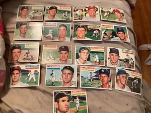 Lote (17) 1956 Topps Béisbol - Bueno - Sin pliegues pero uno - Sin duplicados - Imagen 1 de 2