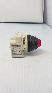 Módulo de luz Schneider Electric 9001KM1 con lente roja VER DESCRIPCIÓN - Imagen 1 de 4