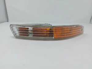 Left Turn Signal 1994-1997 Acura Integra drivers light lamp 95 96 bumper corner - Picture 1 of 10