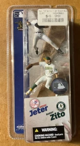 McFarlane Sports 2-Pack: MLB 3-Inch Derek Jeter Barry Zito 2004, MIP - Picture 1 of 4