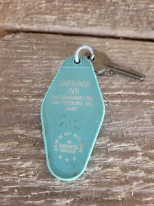 Vintage Carriage Motel Key Fob Hattiesburg Mississippi Room 215 Blue - Picture 1 of 2