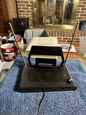 Antena interior de señal amplificada Philips 32db VHF/UHF/FM Foto 1 de 2