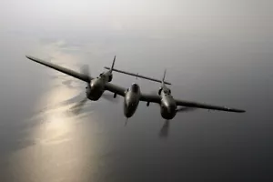 US Army Air Force Lockheed P-38 Lightning Hochglanz Foto 8" x 12" - Bild 1 von 1