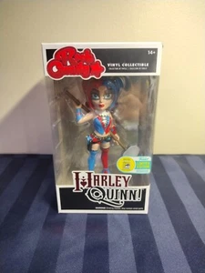 Funko Rock Candy Harley Quinn 2016 San Diego Comic Con exclusivo caja dañada - Imagen 1 de 8