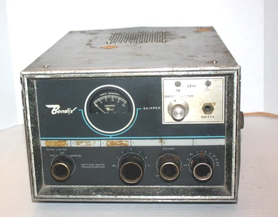 Bendix Skipper  SK-365 Ship To Shore Radio  Telephone W/ Mounting Bracket - Image 1 of 4