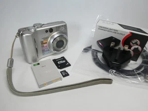 Nikon Coolpix Tested 5200 5.1MP 3x Zoom Viewfinder All Metal CCD Digital Camera - Picture 1 of 10