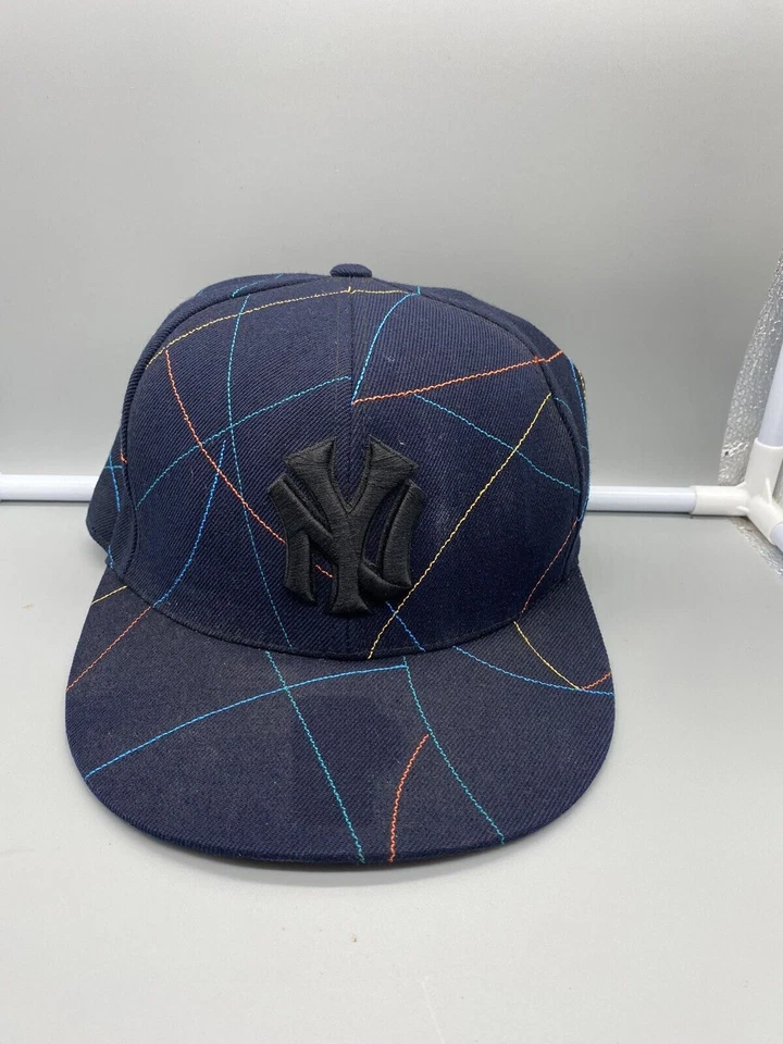 Gorra de colección New York Yankees azul/ornamento aguja americana rara talla 8 Foto 1 de 4